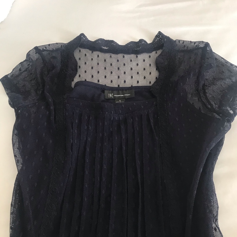 Blouse - Picture 2 of 3